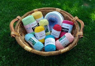 Aby měly vaše nápady volný průchod, doplnili jsme zásoby přízí Yarnart Macrame, Macrame Cotton, Macrame Cord – skvělé pro...